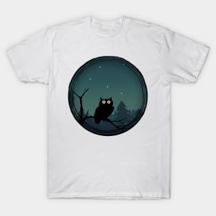 Night owl in the forest T-Shirt